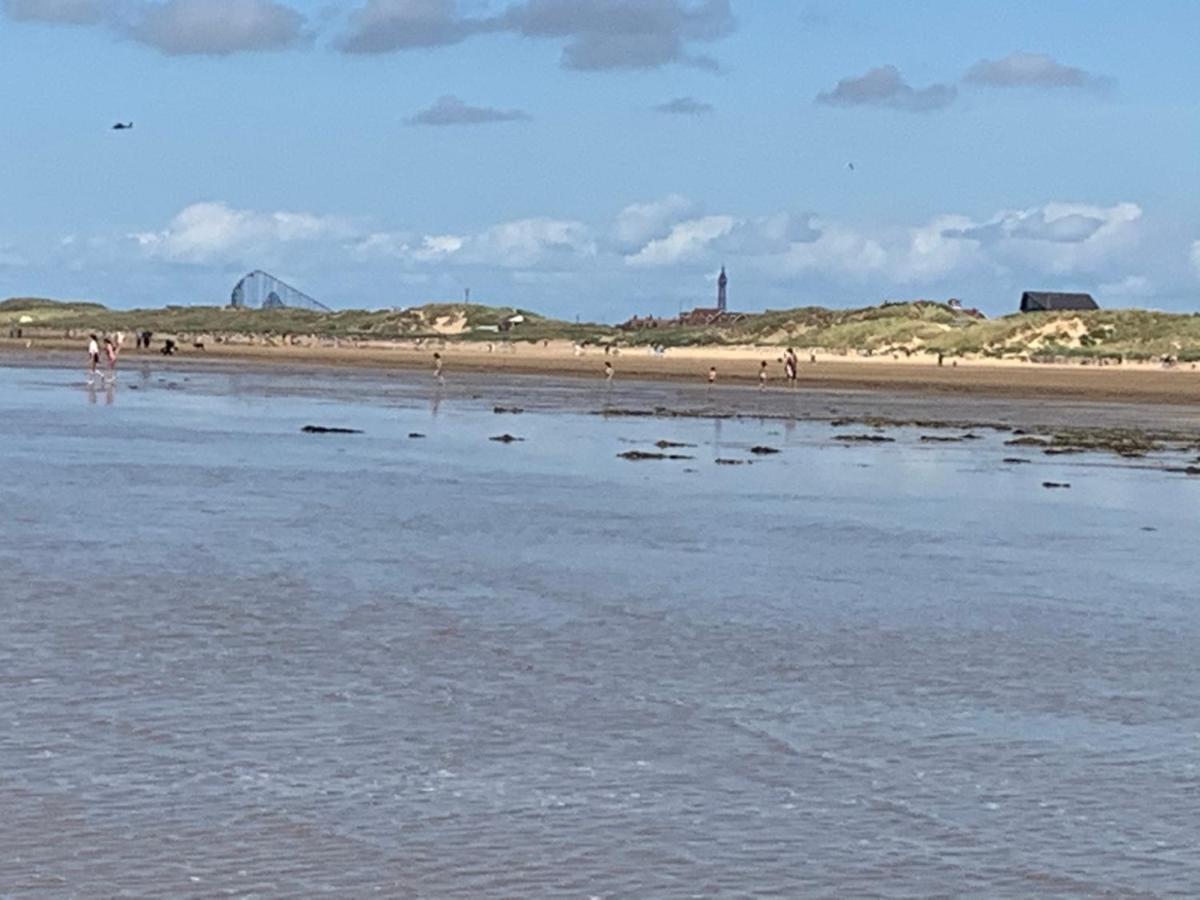 Beach Shore - Sea Views Lytham St Annes Kültér fotó