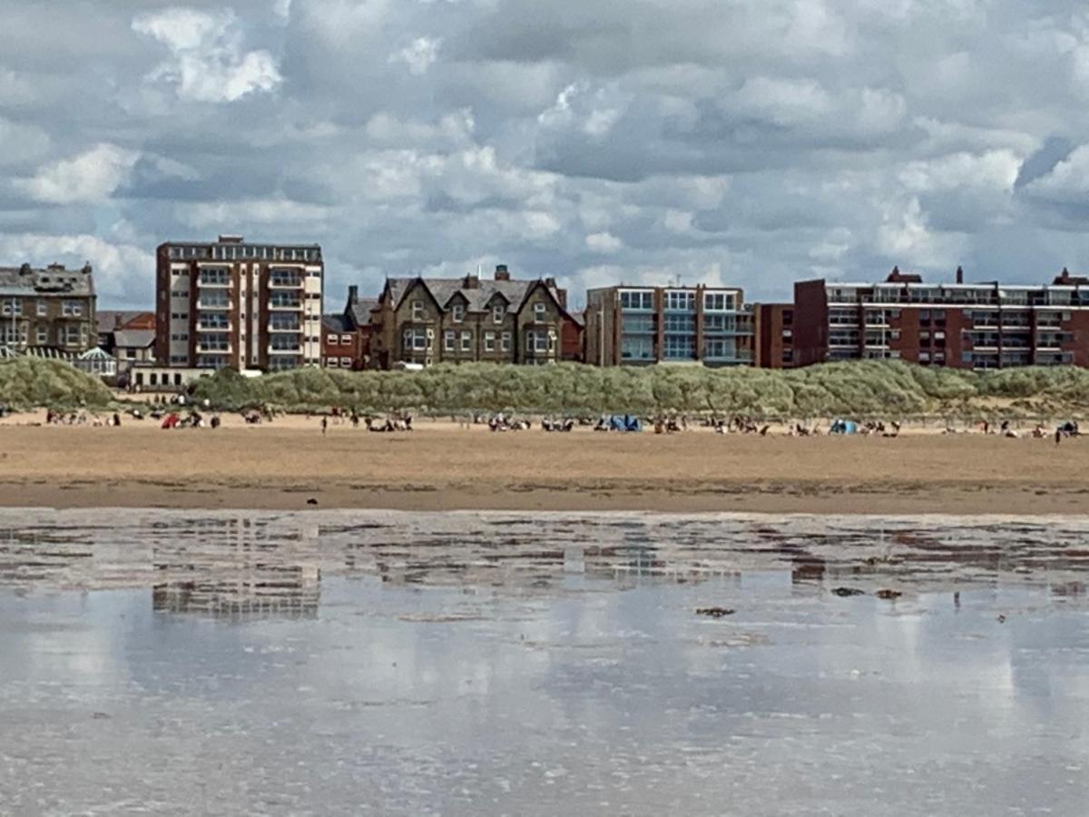 Beach Shore - Sea Views Lytham St Annes Kültér fotó