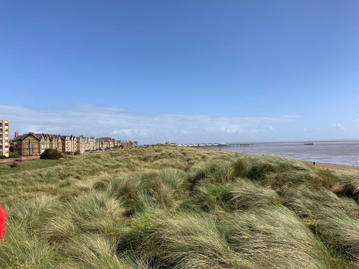 Beach Shore - Sea Views Lytham St Annes Kültér fotó